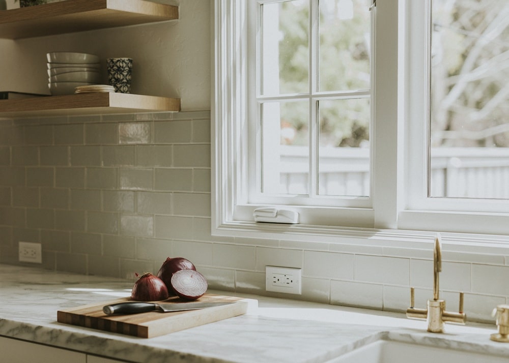 How to Pick Out Kitchen Windows
