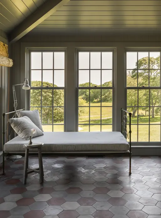 Double- & single-hung windows